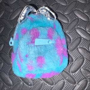 Real Littles Mini Backpack Disney Monsters Inc. Sully